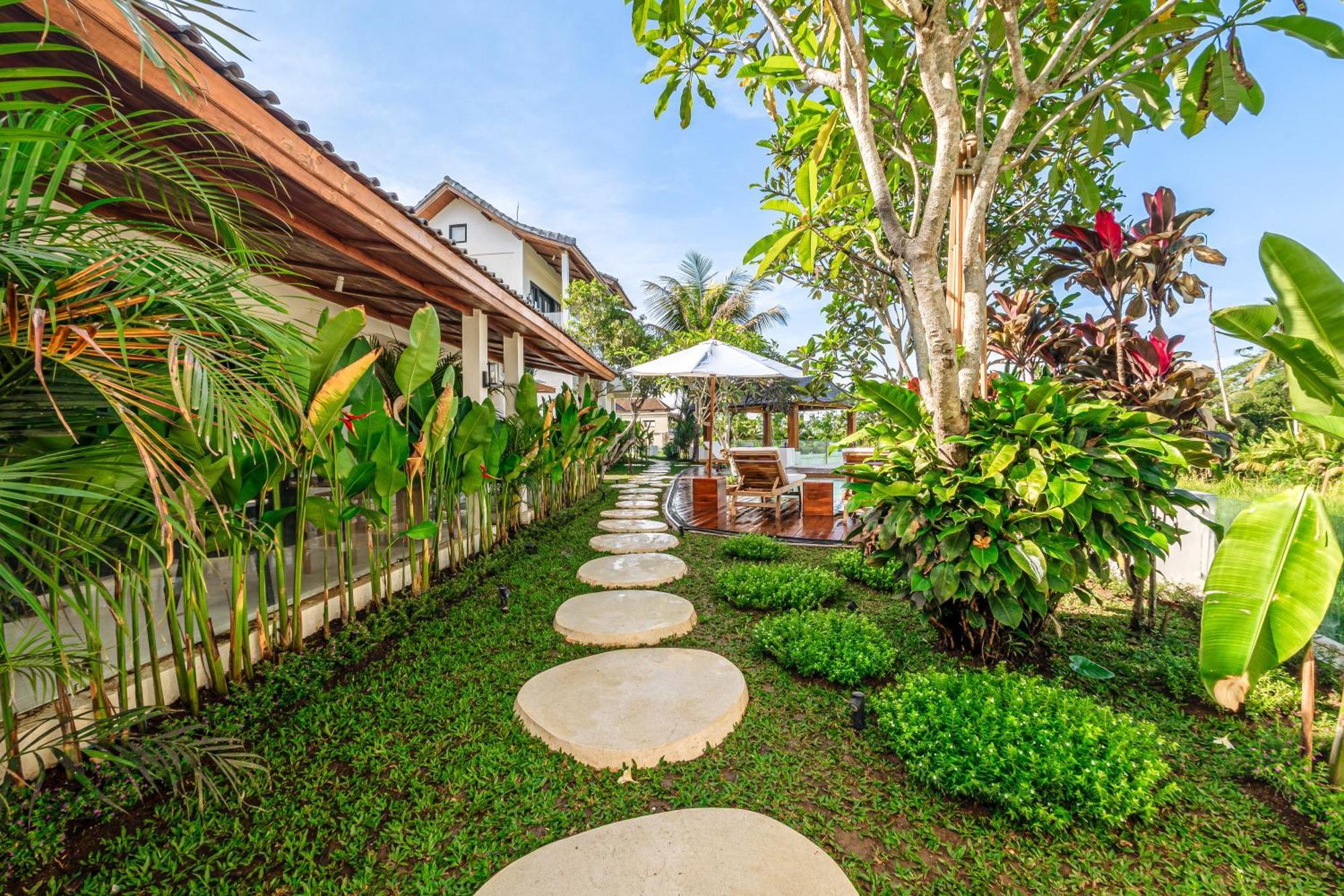 Sarang Apartments By Evdekimi Ubud Bagian luar foto